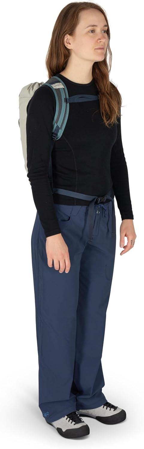 imageOsprey Daylite Cinch Backpack BlackMoody Burgundy