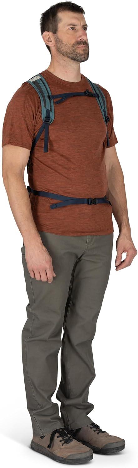 imageOsprey Daylite Cinch Backpack BlackMoody Burgundy