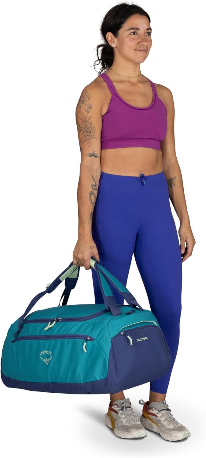 imageOsprey Daylite Duffel Backpack Convertible Everyday Duffel Bag for Gym Commute and TravelBlack