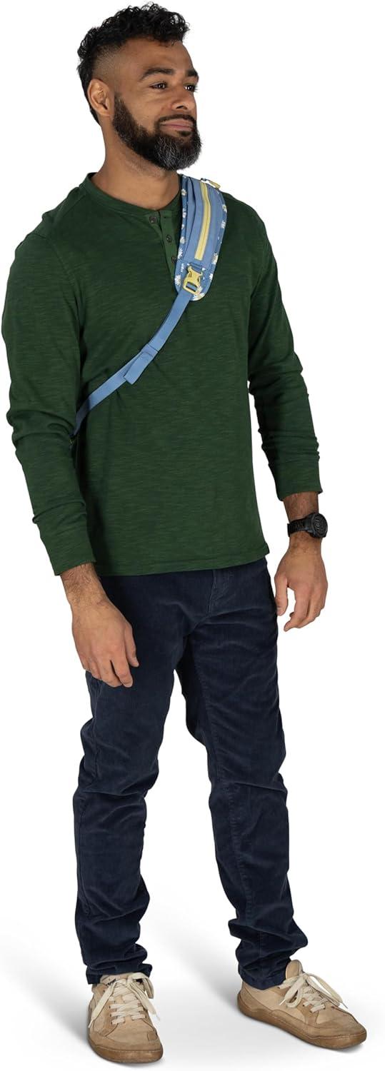 imageOsprey Daylite Shoulder Sling Bag Compact Crossbody Backpack for Everyday Carry Festivals and Lightweight TravelDaisy Printsevres Blue