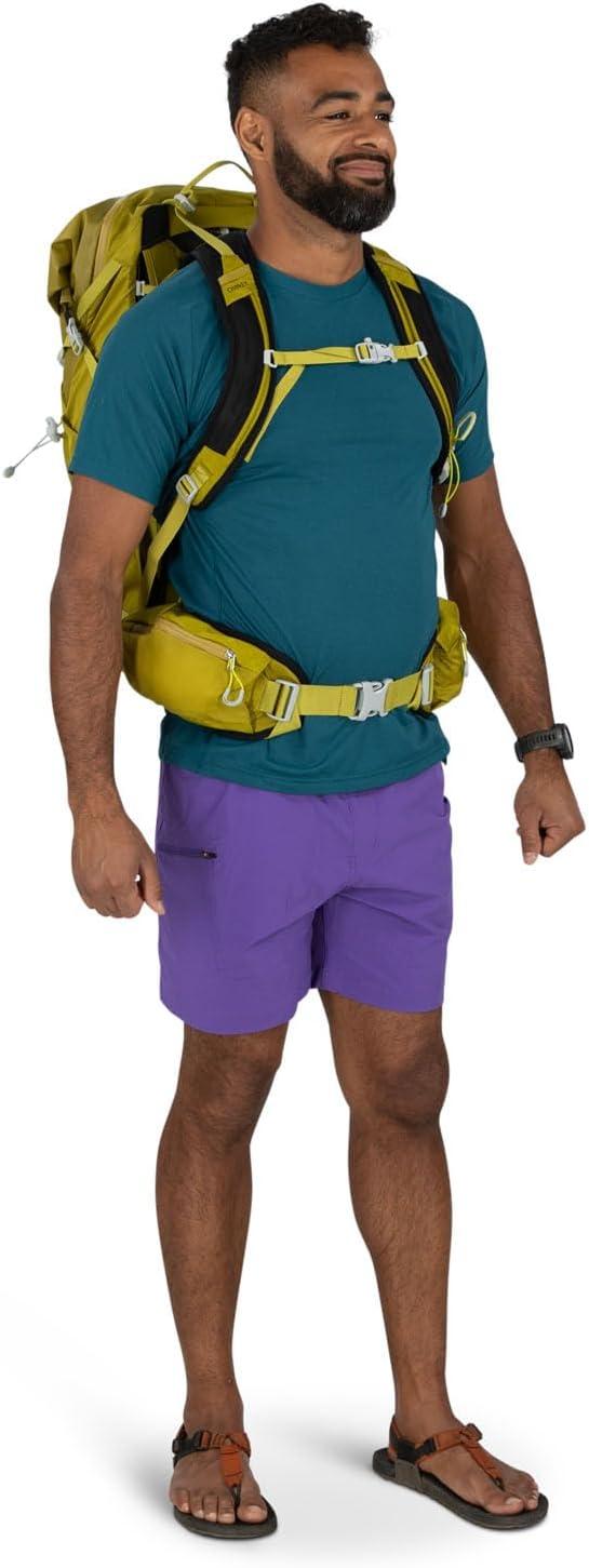 imageOsprey Downburst 26L Mens Hiking Backpack Babylonica YellowDark Charcoal