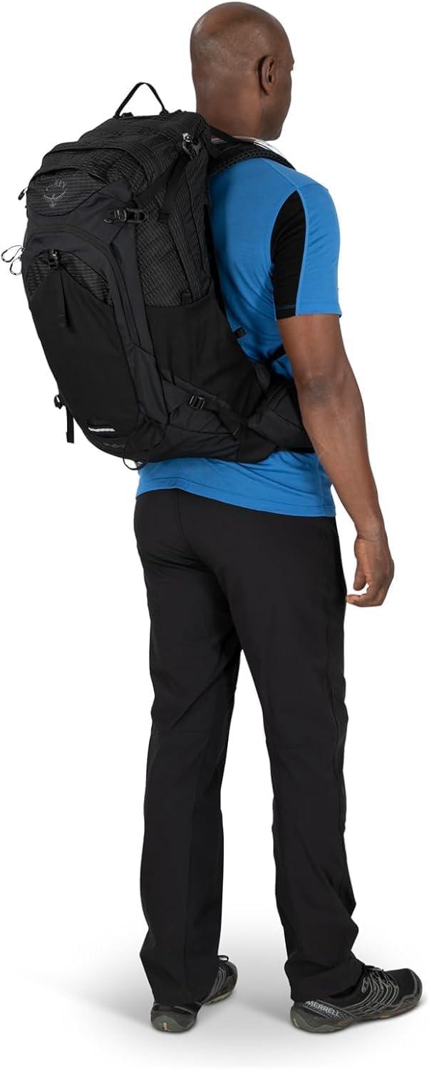 imageOsprey Manta 34L Mens Hiking Backpack with Hydraulics Reservoir BlackBlack