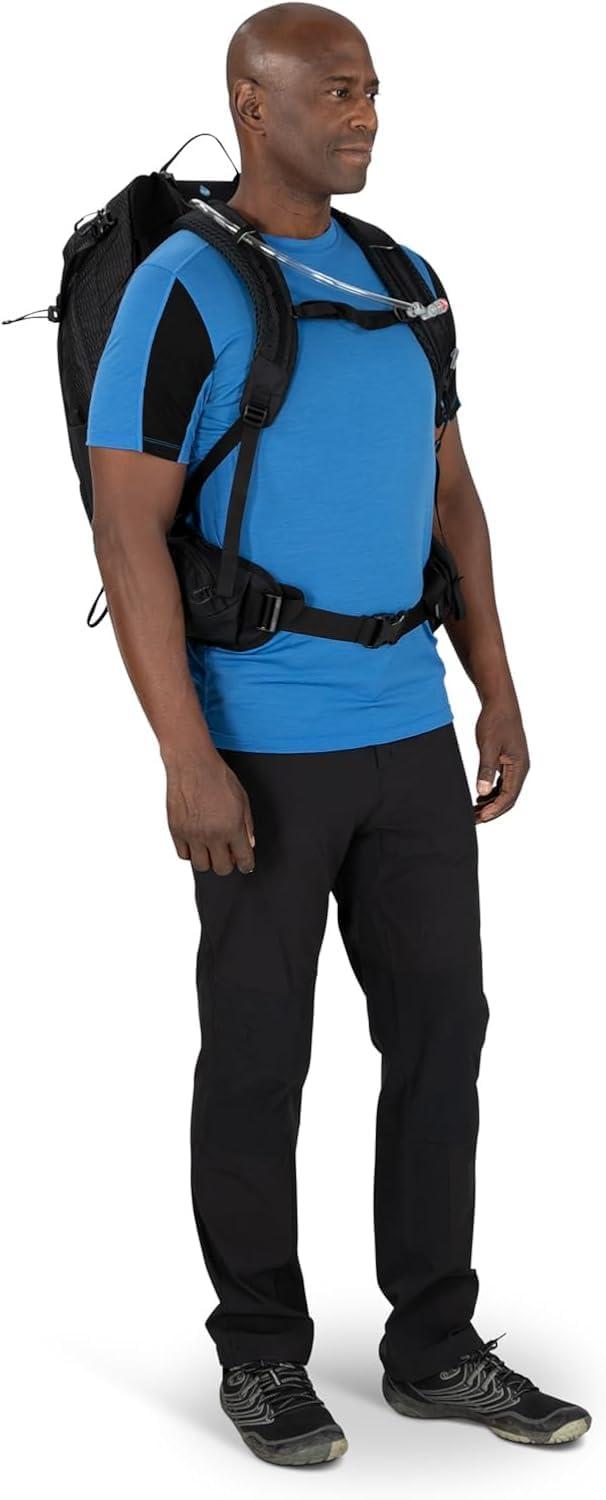 imageOsprey Manta 34L Mens Hiking Backpack with Hydraulics Reservoir BlackBlack