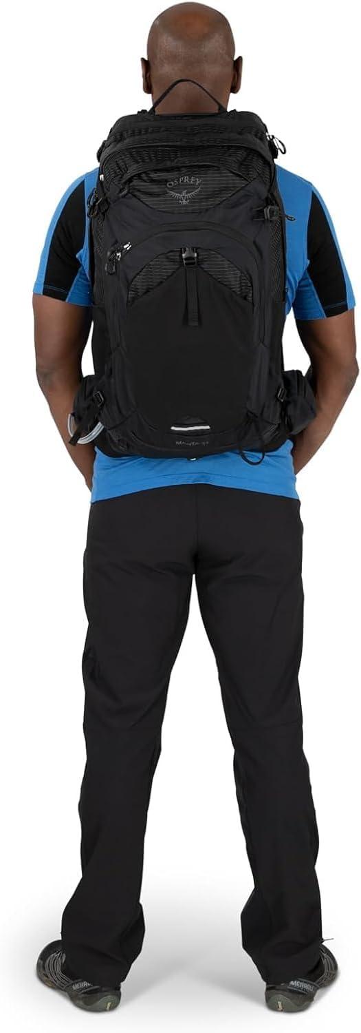 imageOsprey Manta 34L Mens Hiking Backpack with Hydraulics Reservoir BlackBlack