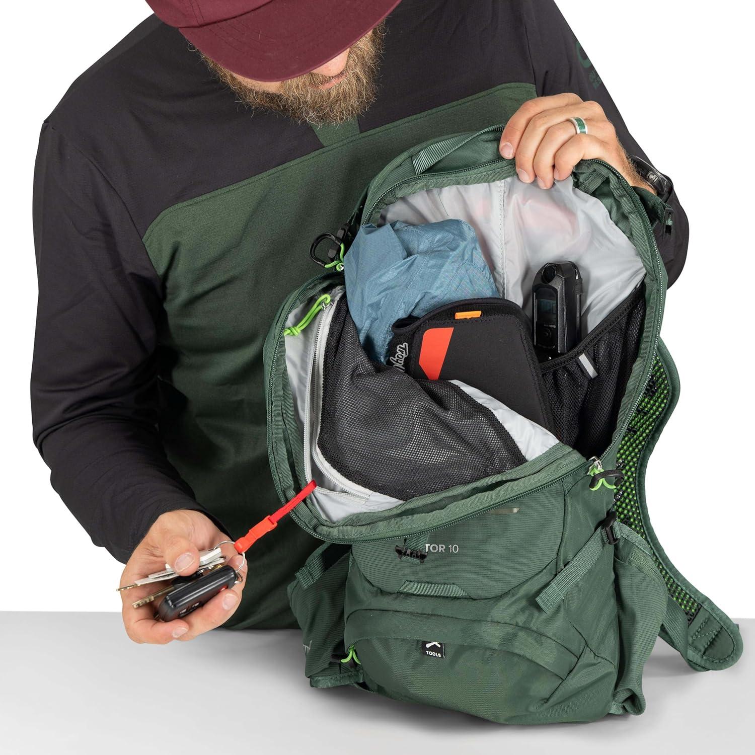 imageOsprey Raptor 10L Mens Biking Backpack with Hydraulics ReservoirBlack