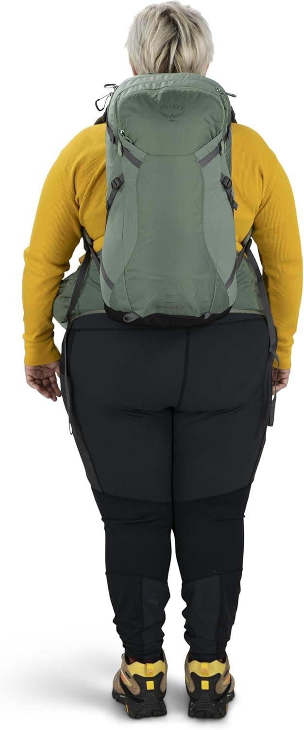 imageOsprey Sportlite 25L Lightweight Hiking Backpack for Men and Women Dark Charcoal Grey MLPine Leaf Green