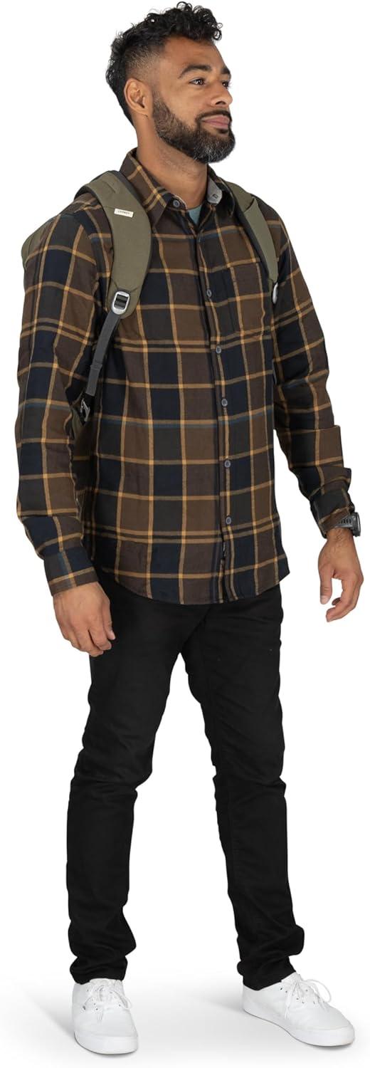 imageOsprey Arcane Large Day Commuter Backpack BlackRed Pampas Heather