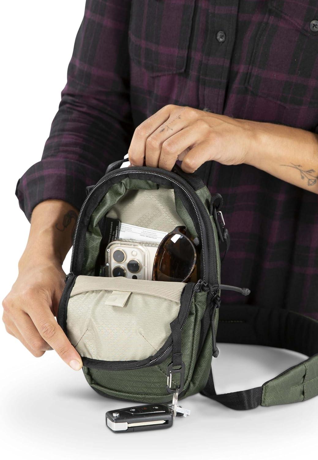 imageOsprey Archeon Travel Water Bottle PouchScenic Valley