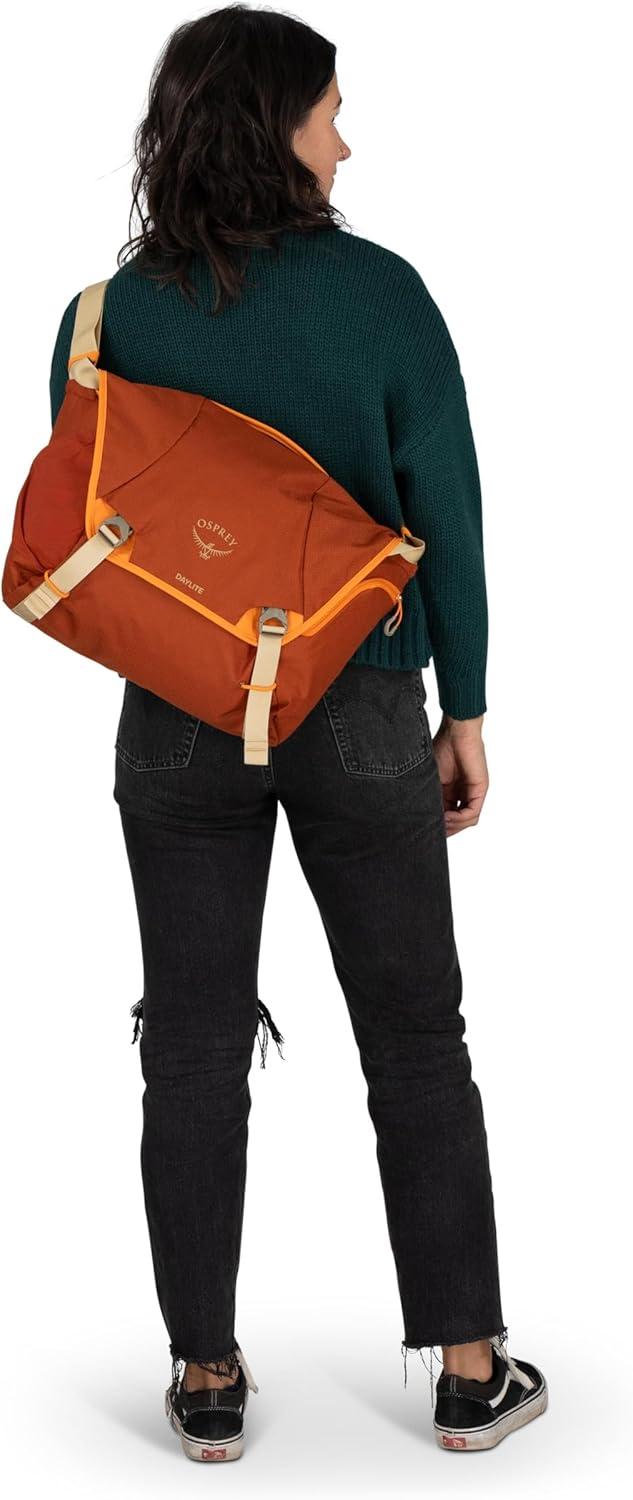 imageOsprey Daylite 12L Messenger BagUmberTequila Sunrise