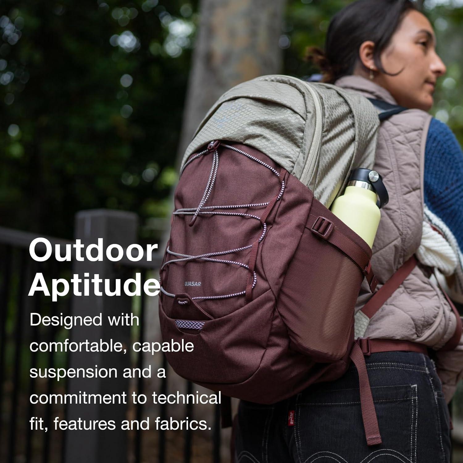 imageOsprey Quasar 26L Commuter Backpack Green TunnelBrindle BrownCascade BlueCoal Grey Heather